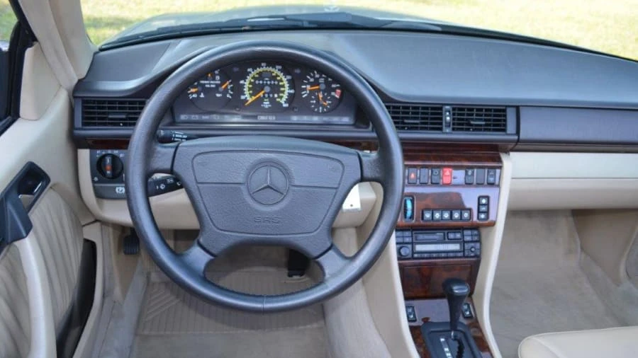 1995 Mercedes-Benz W124 E-Class - Image 5 of 8
