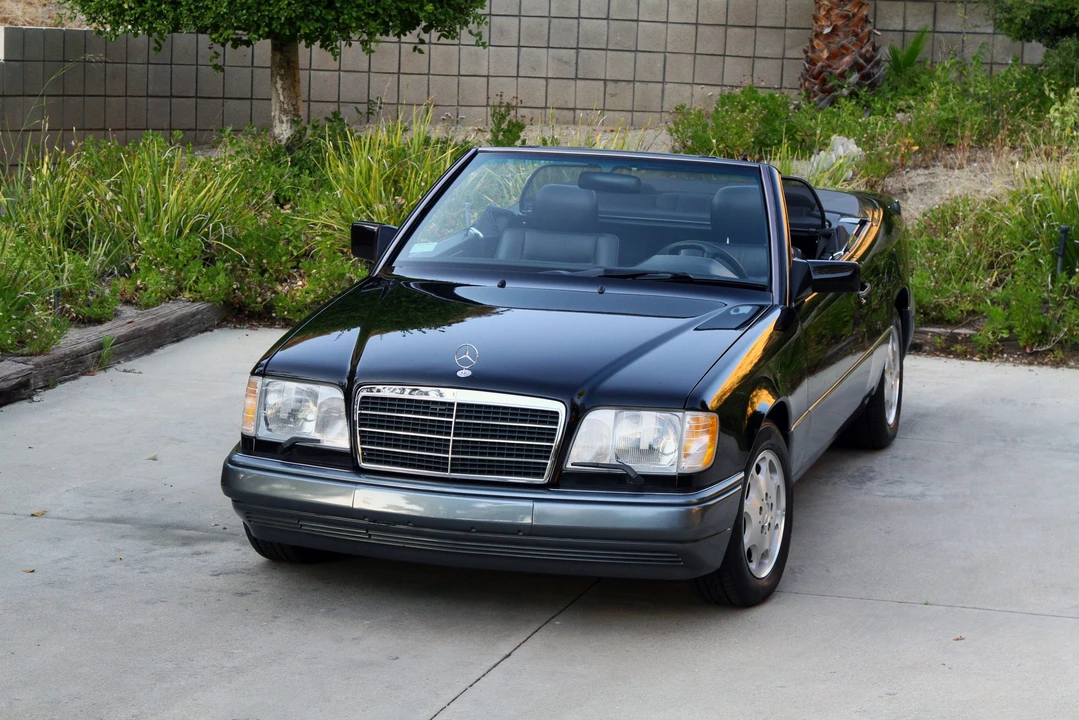 1995 Mercedes-Benz W124 E-Class - Image 4 of 31
