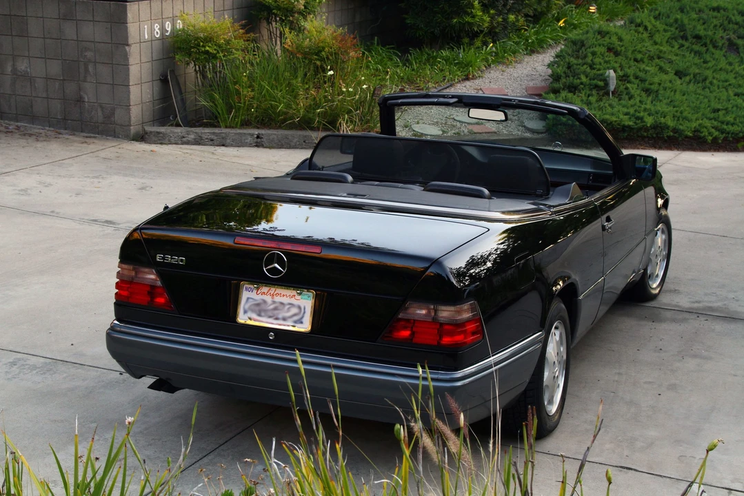 1995 Mercedes-Benz W124 E-Class - Image 21 of 31