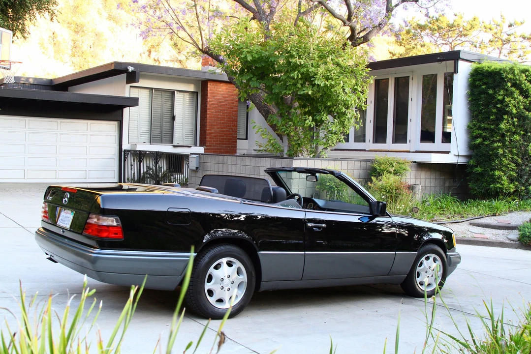 1995 Mercedes-Benz W124 E-Class - Image 26 of 31