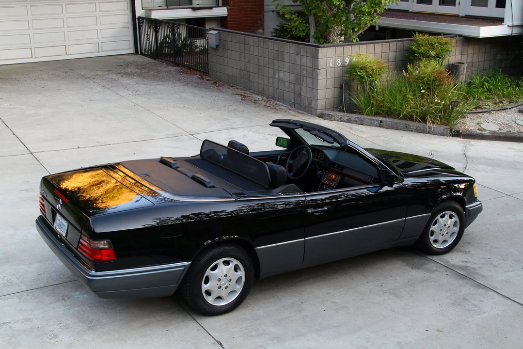 1995 Mercedes-Benz W124 E-Class - Image 24 of 31