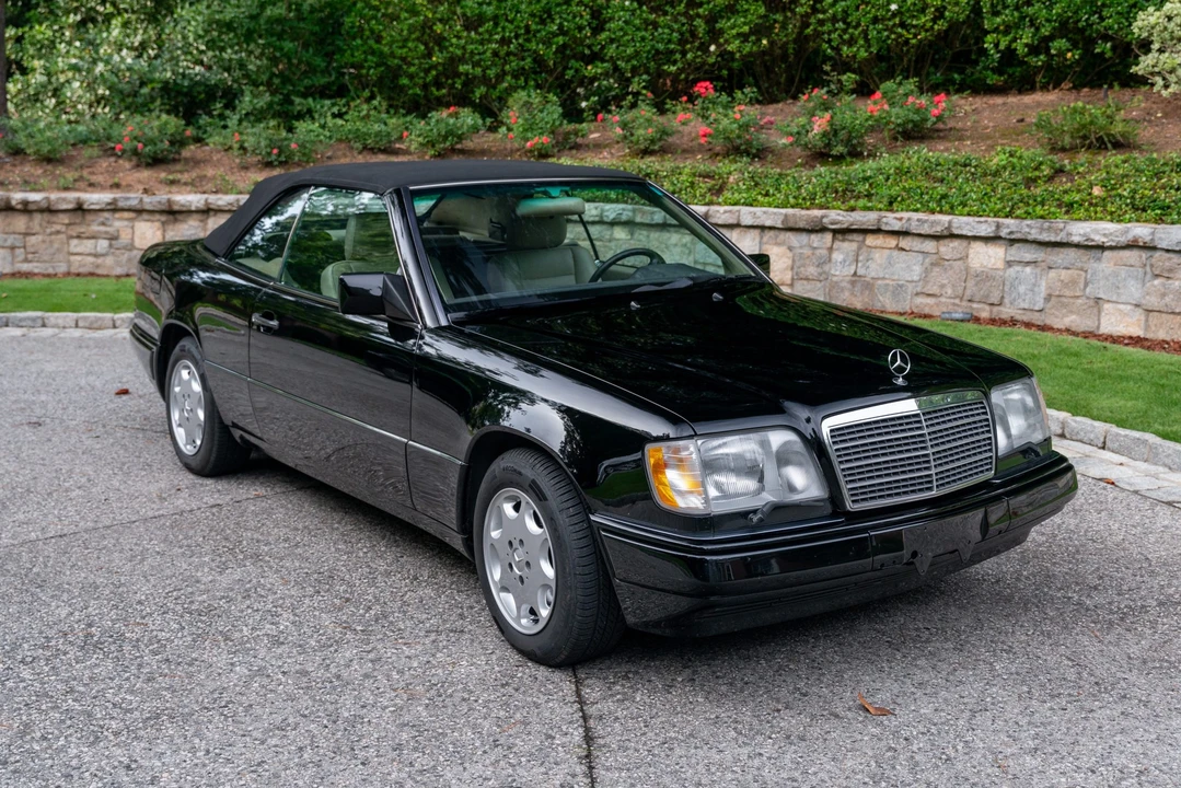 1995 Mercedes-Benz W124 E-Class - Image 15 of 31