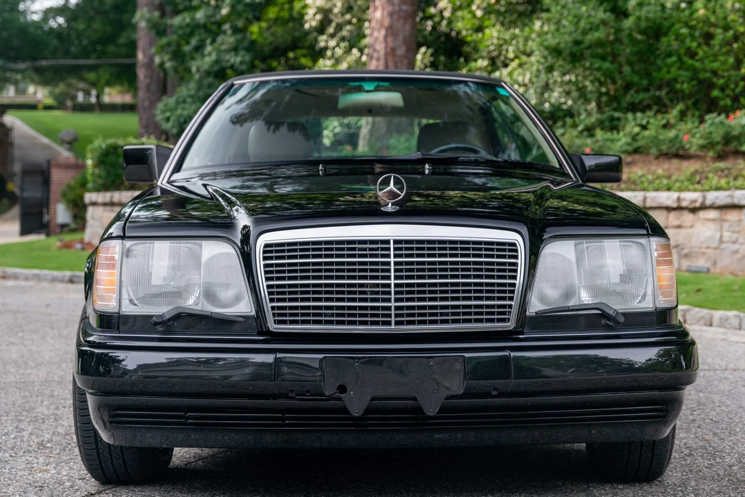 1995 Mercedes-Benz W124 E-Class - Image 16 of 31