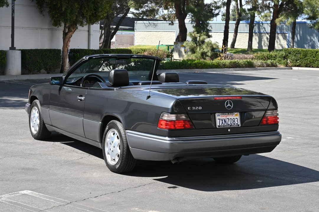 1995 Mercedes-Benz W124 E-Class - Image 23 of 31