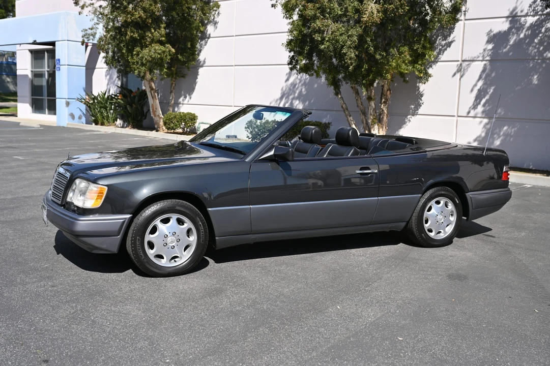 1995 Mercedes-Benz W124 E-Class - Image 11 of 31