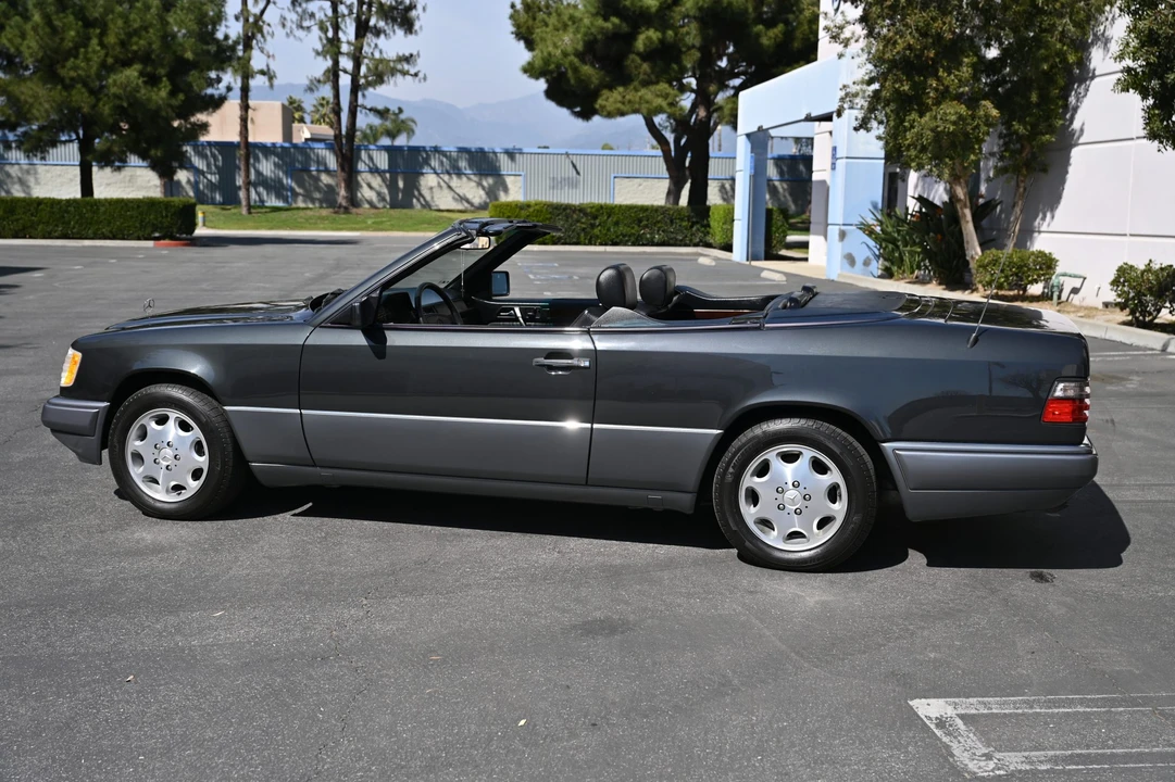 1995 Mercedes-Benz W124 E-Class - Image 18 of 31