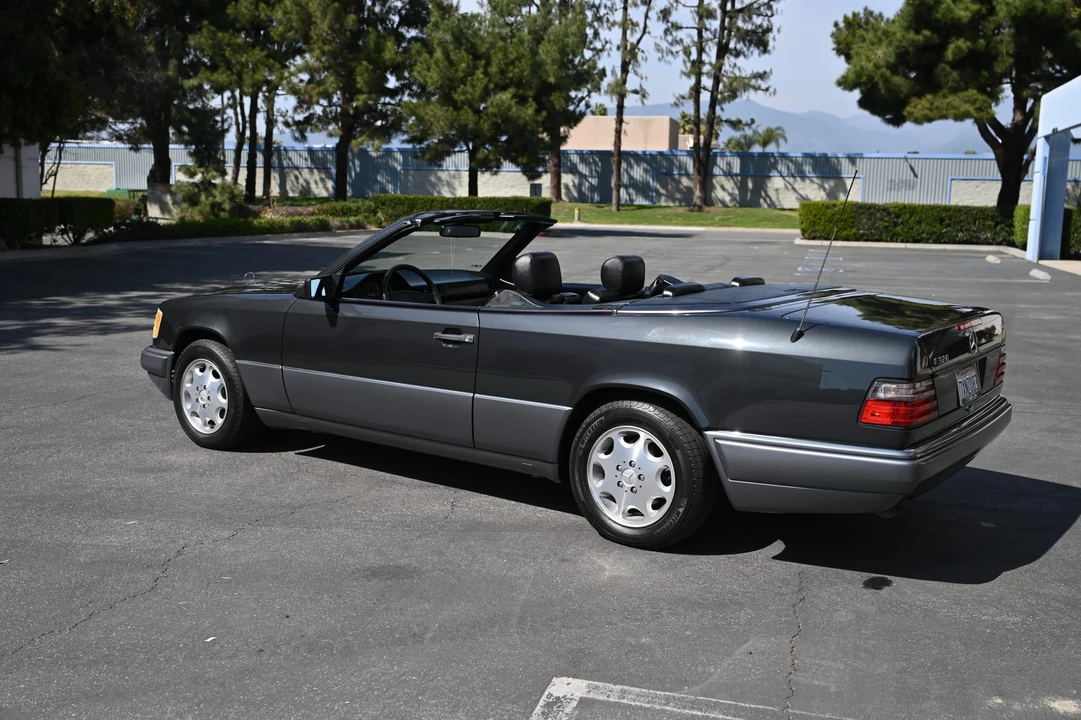 1995 Mercedes-Benz W124 E-Class - Image 20 of 31