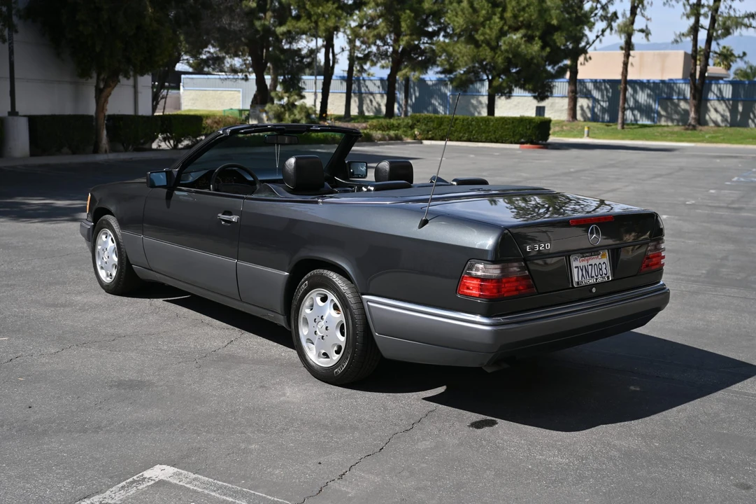 1995 Mercedes-Benz W124 E-Class - Image 21 of 31