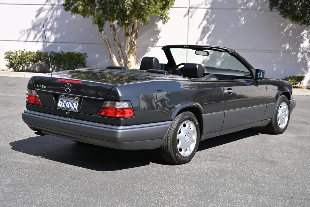 1995 Mercedes-Benz W124 E-Class - Image 28 of 31
