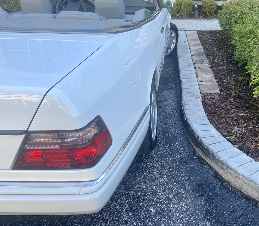 1995 Mercedes-Benz W124 E-Class - Image 30 of 31