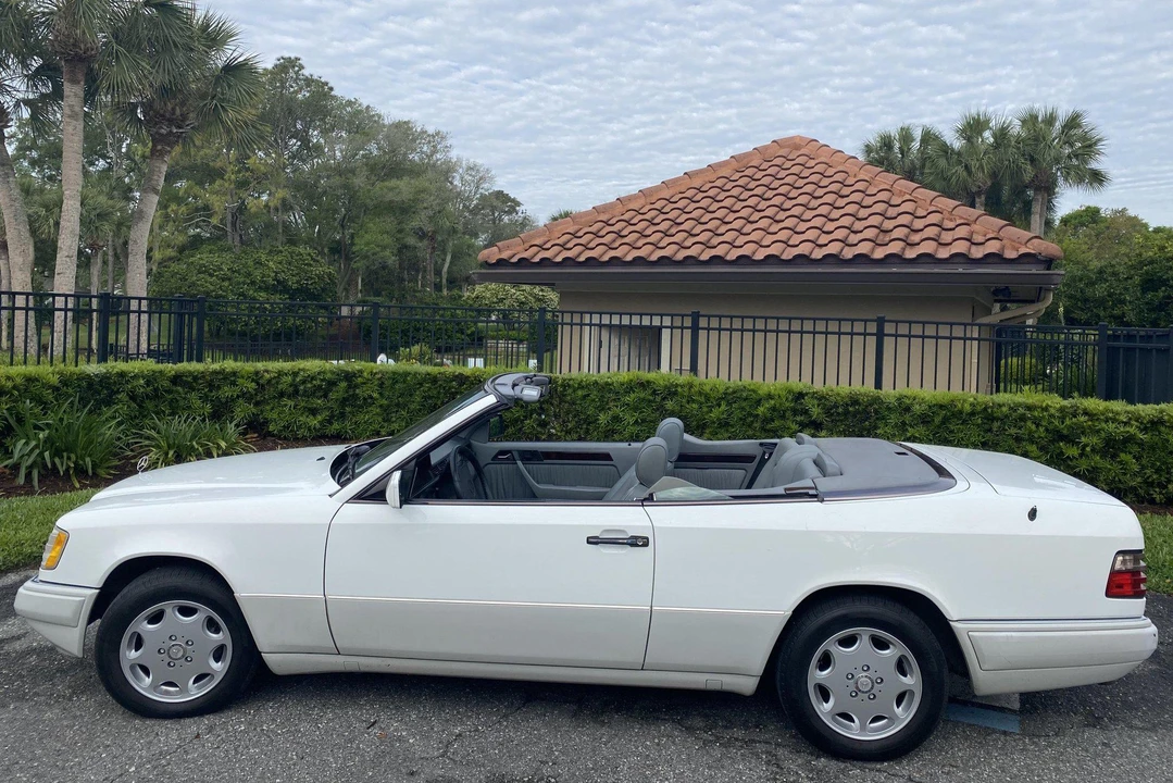 1995 Mercedes-Benz W124 E-Class - Image 4 of 31