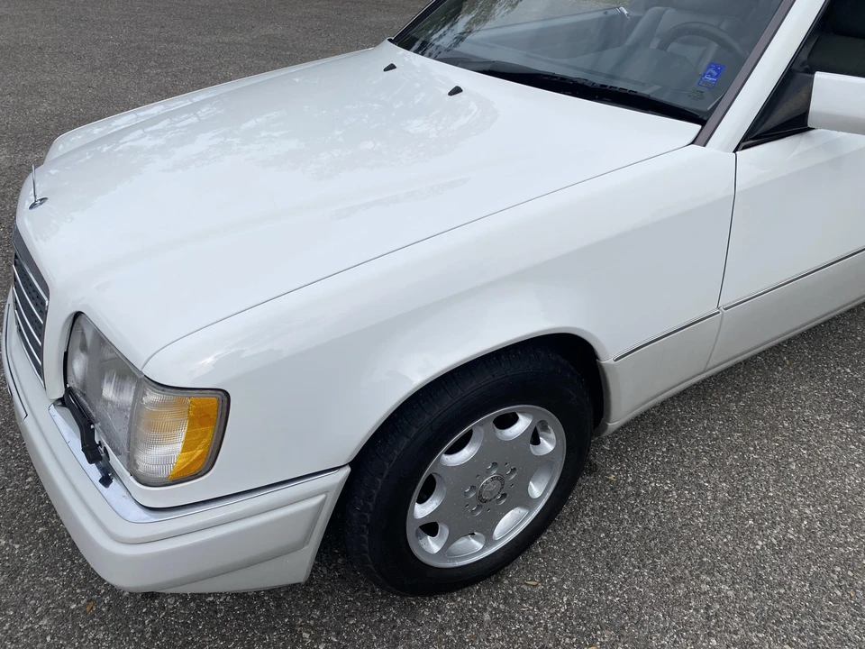 1995 Mercedes-Benz W124 E-Class - Image 20 of 31