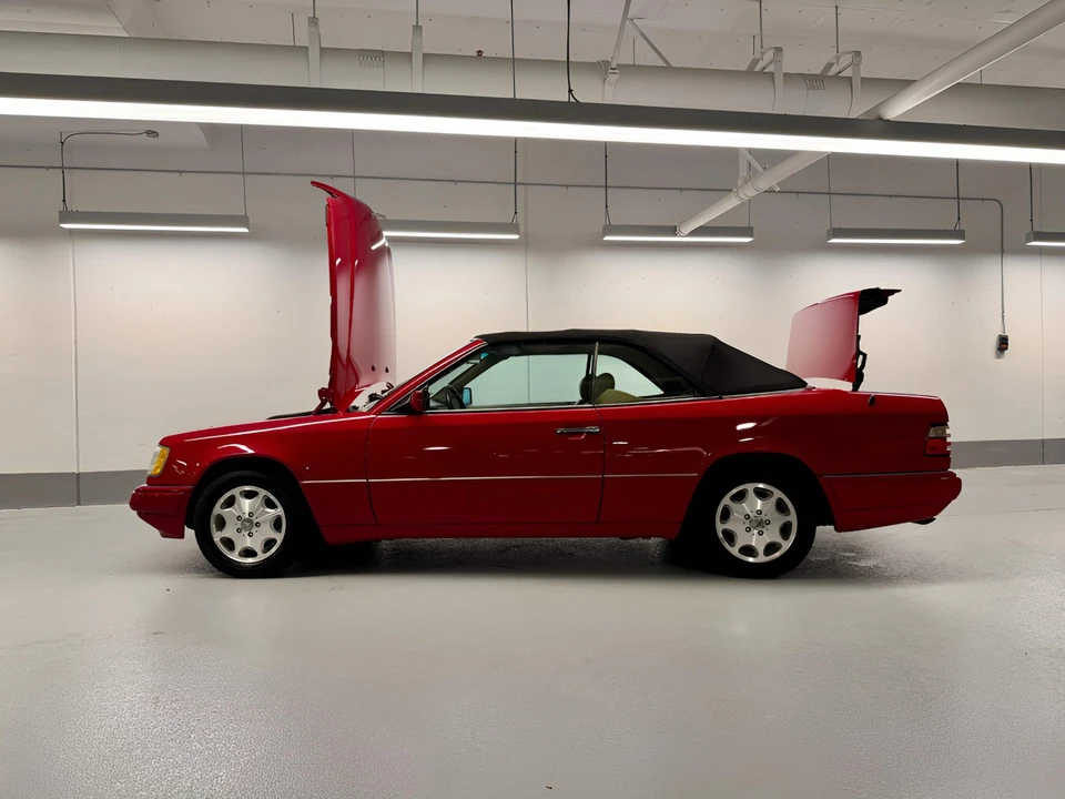 1995 Mercedes-Benz W124 E-Class - Image 11 of 31