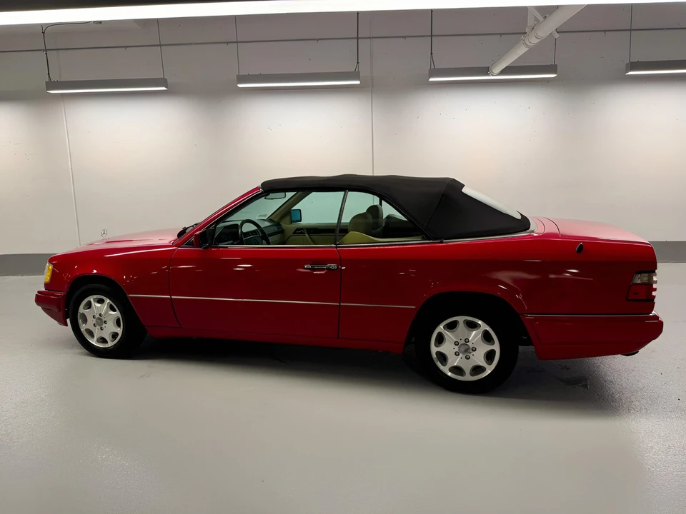 1995 Mercedes-Benz W124 E-Class - Image 15 of 31