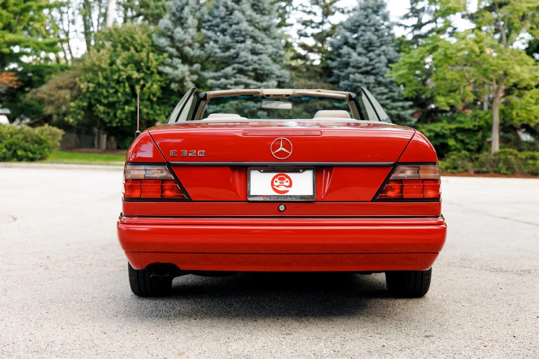 1995 Mercedes-Benz W124 E-Class - Image 8 of 31