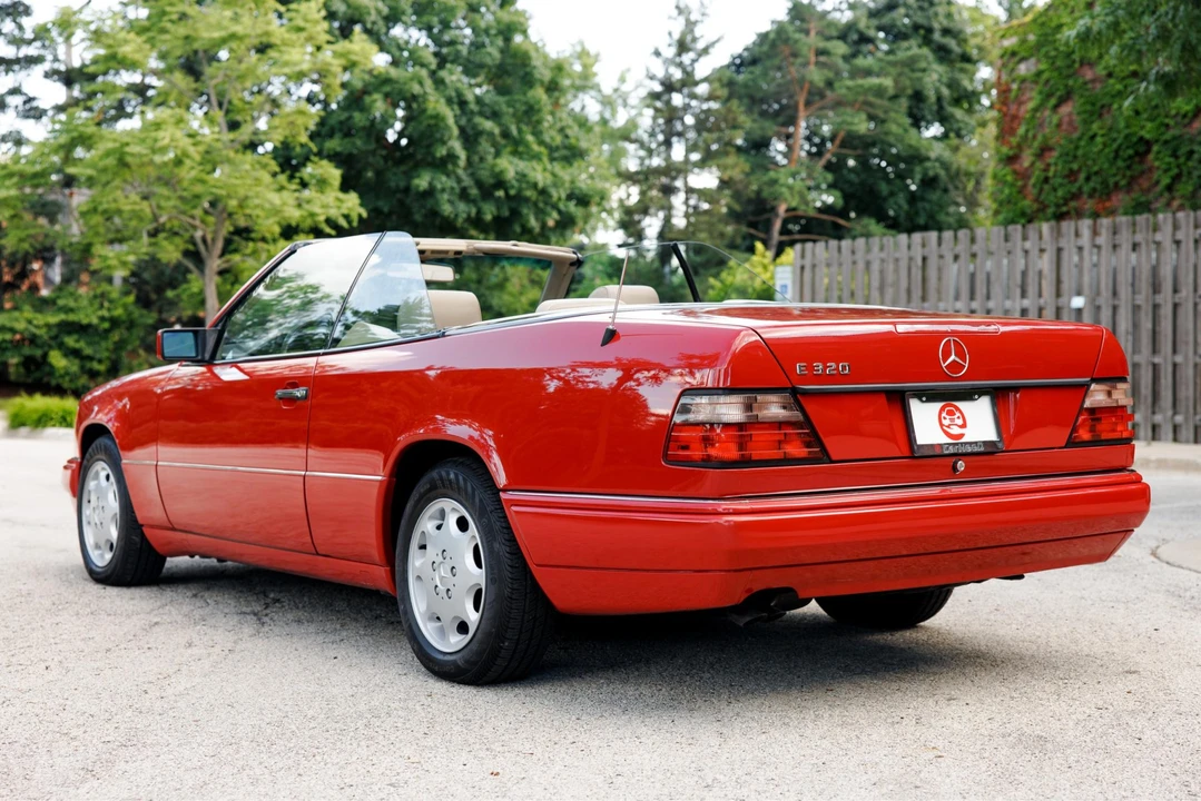 1995 Mercedes-Benz W124 E-Class - Image 9 of 31