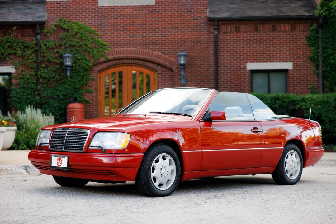 1995 Mercedes-Benz W124 E-Class - Image 12 of 31