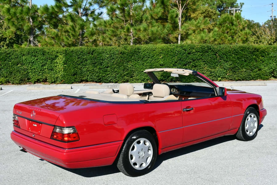 1995 Mercedes-Benz W124 E-Class - Image 3 of 23