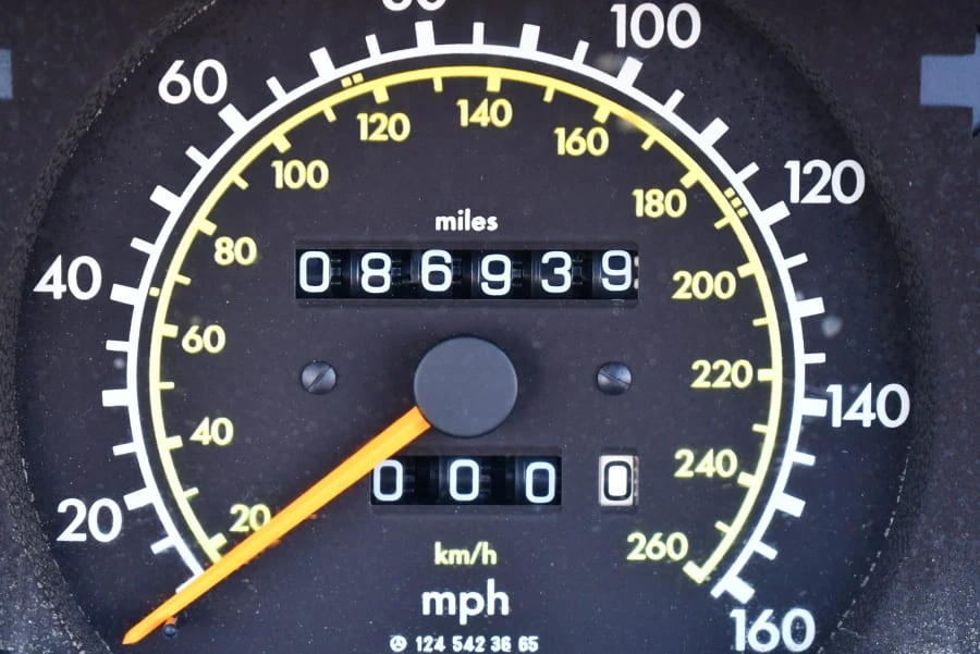 1995 Mercedes-Benz W124 E-Class - Image 14 of 23
