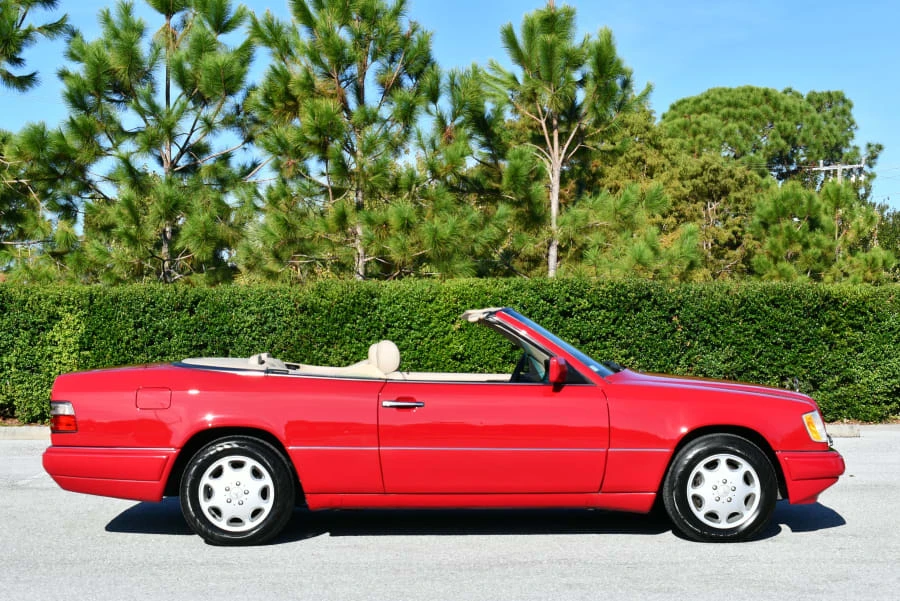 1995 Mercedes-Benz W124 E-Class - Image 17 of 23
