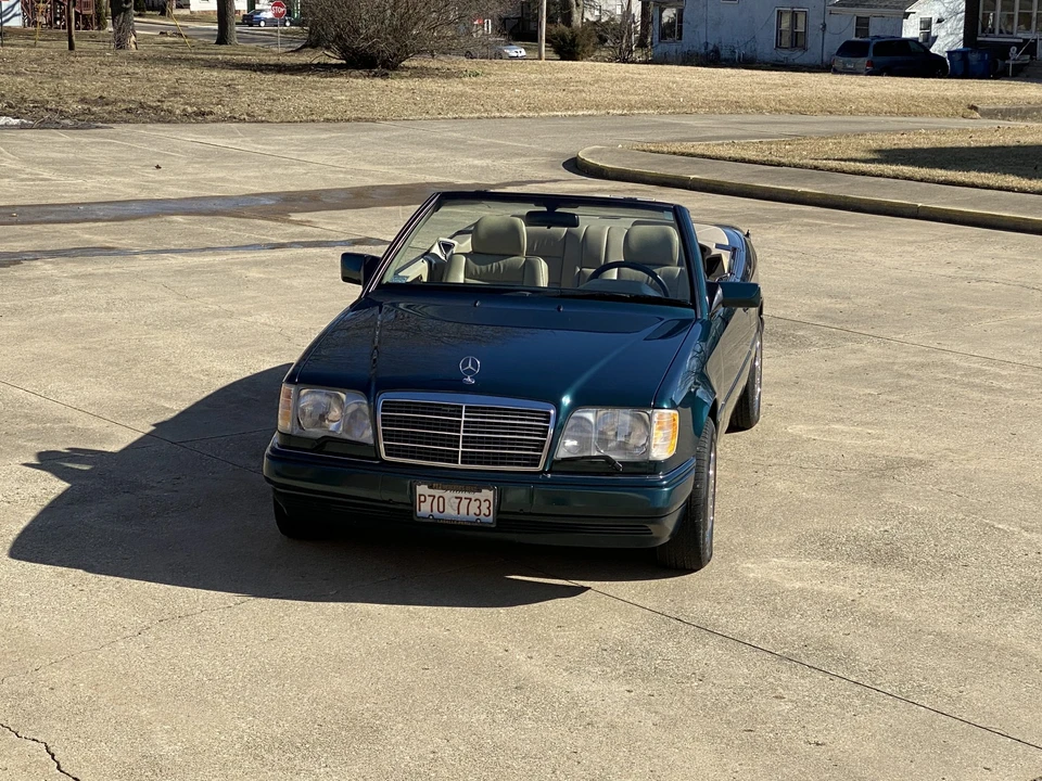 1995 Mercedes-Benz W124 E-Class - Image 16 of 31