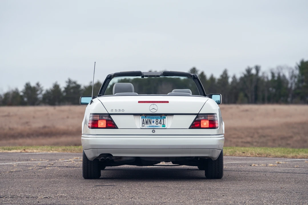 1995 Mercedes-Benz W124 E-Class - Image 14 of 31