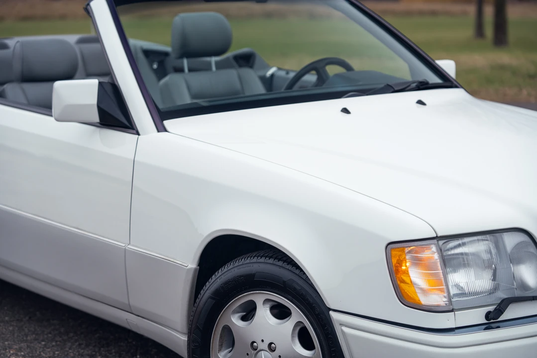 1995 Mercedes-Benz W124 E-Class - Image 27 of 31