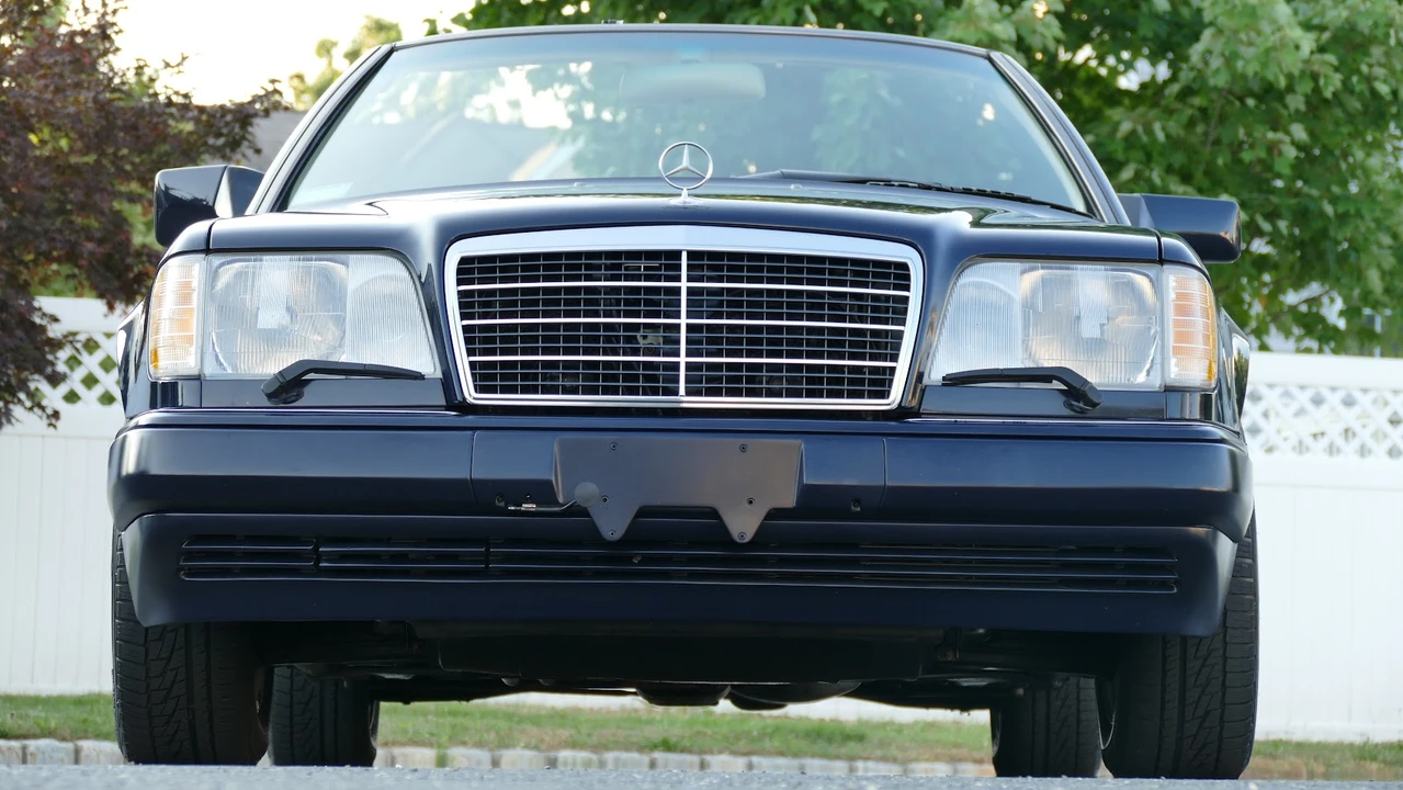 1995 Mercedes-Benz W124 E-Class - Image 25 of 31