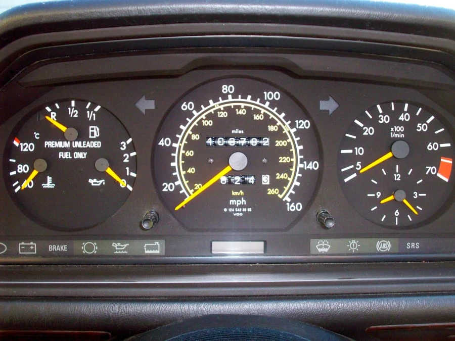 1995 Mercedes-Benz W124 E-Class - Image 5 of 10