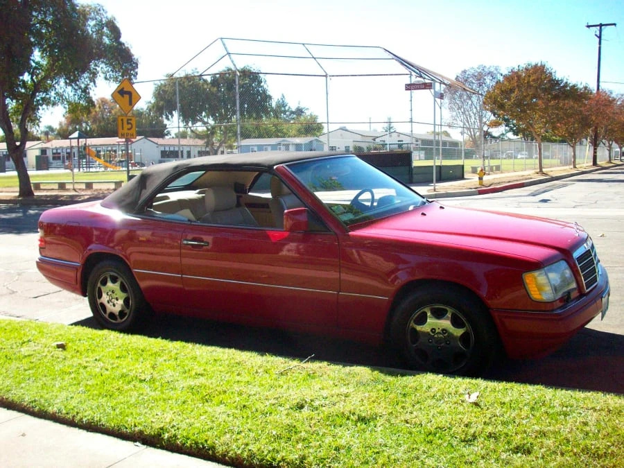 1995 Mercedes-Benz W124 E-Class - Image 10 of 10