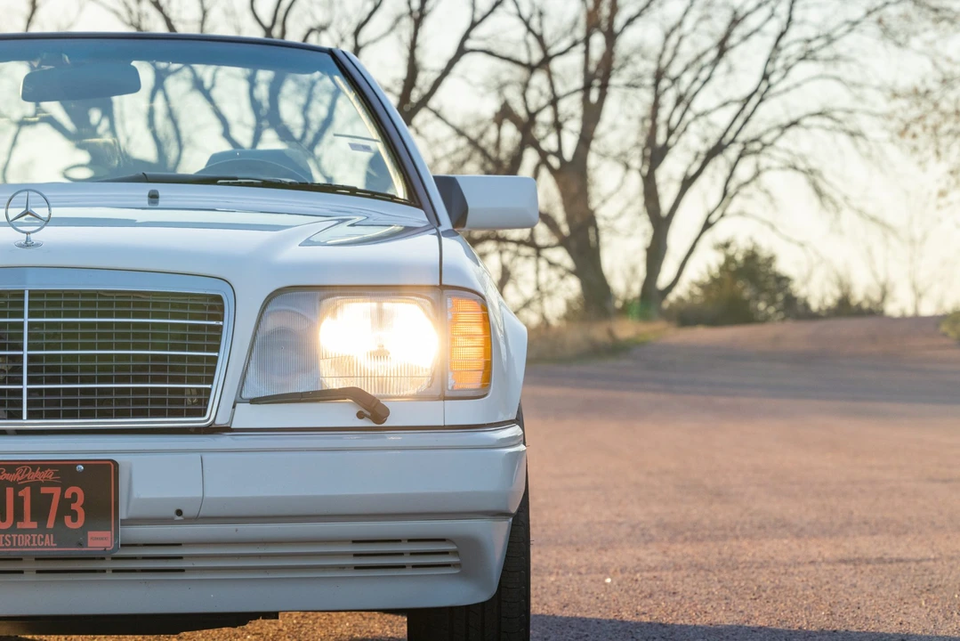 1995 Mercedes-Benz W124 E-Class - Image 28 of 31