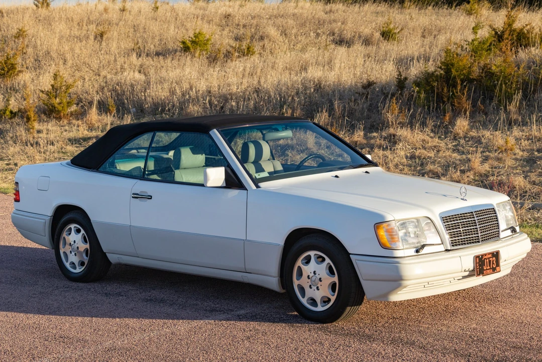 1995 Mercedes-Benz W124 E-Class - Image 20 of 31