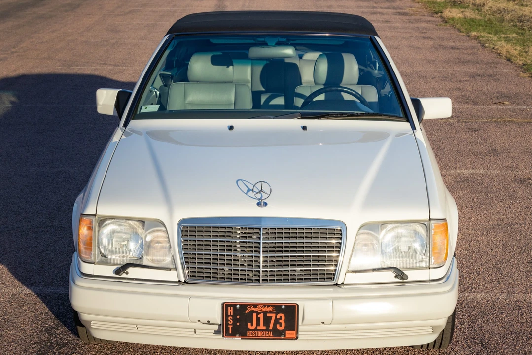 1995 Mercedes-Benz W124 E-Class - Image 25 of 31