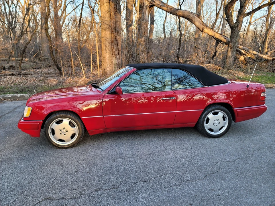 1995 Mercedes-Benz W124 E-Class - Image 16 of 31