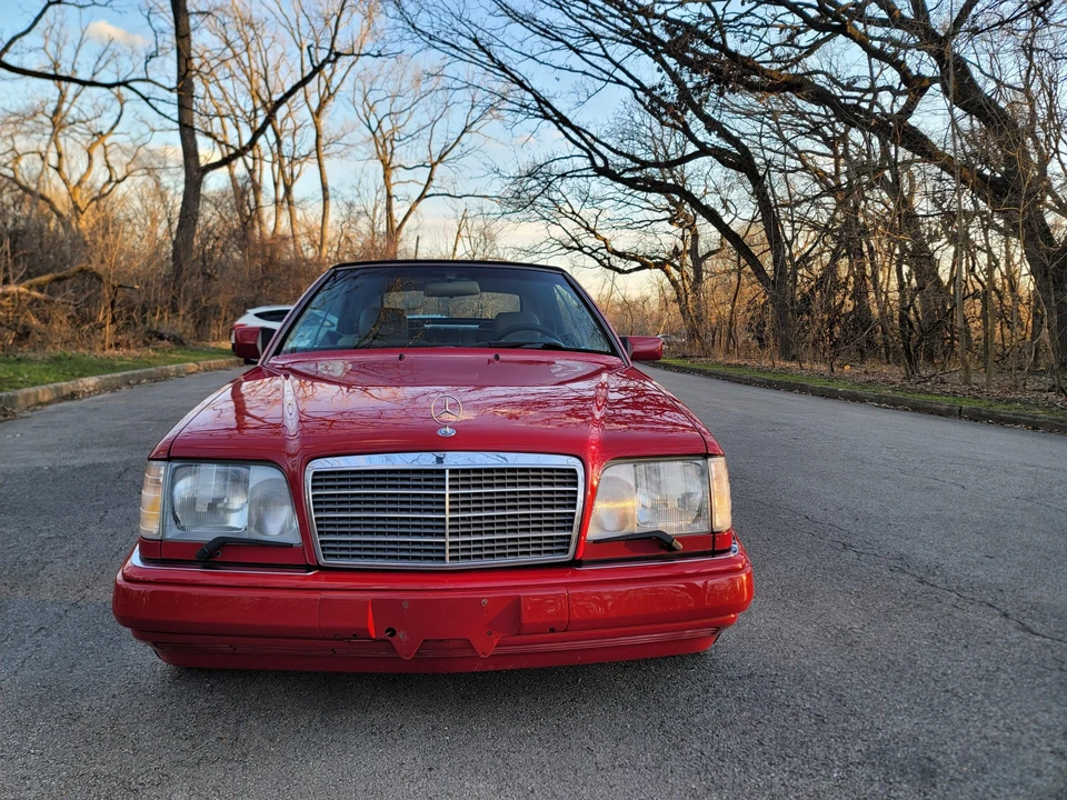 1995 Mercedes-Benz W124 E-Class - Image 12 of 31