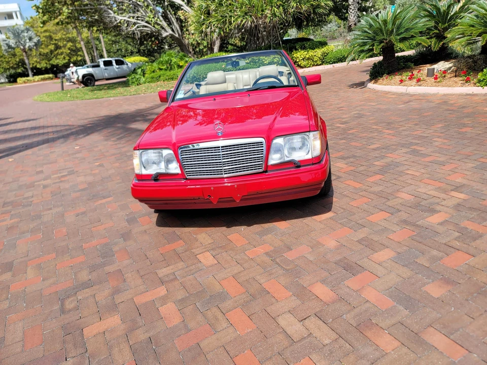 1995 Mercedes-Benz W124 E-Class - Image 6 of 31