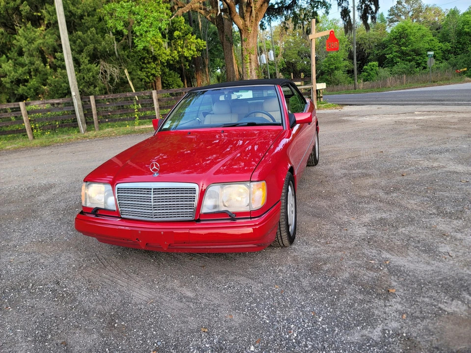 1995 Mercedes-Benz W124 E-Class - Image 11 of 31