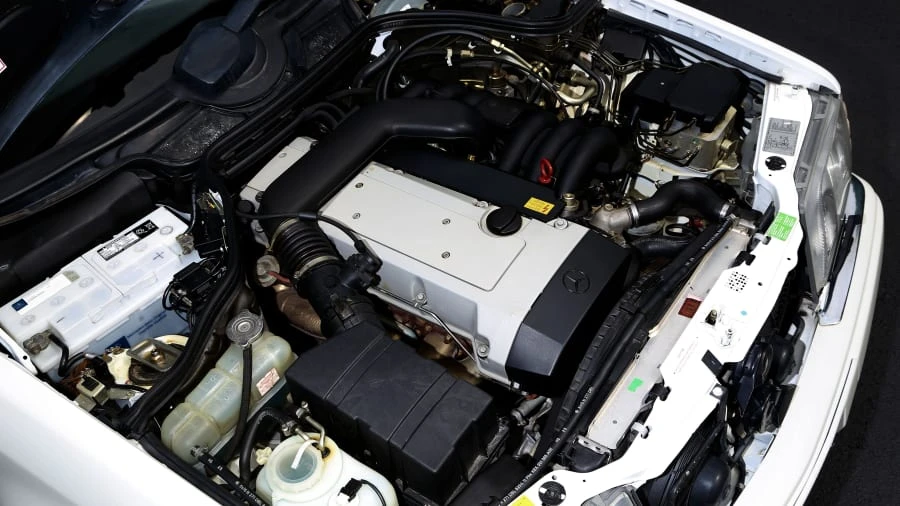 1995 Mercedes-Benz W124 E-Class - Image 9 of 11