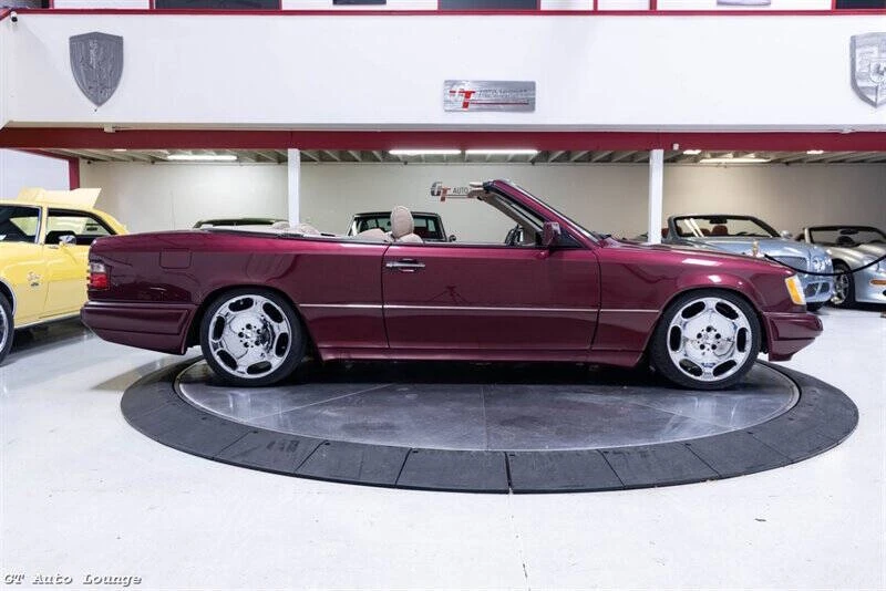 1995 Mercedes-Benz W124 E-Class - Image 13 of 31