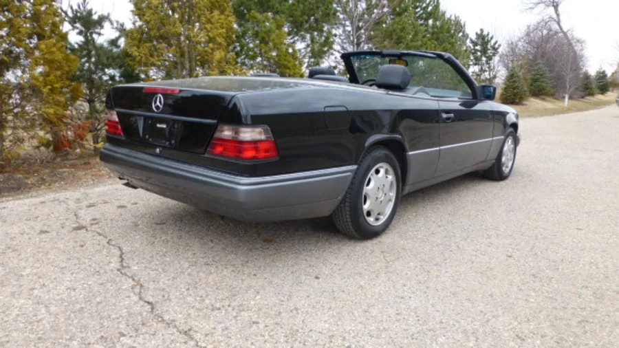 1995 Mercedes-Benz W124 E-Class - Image 3 of 9