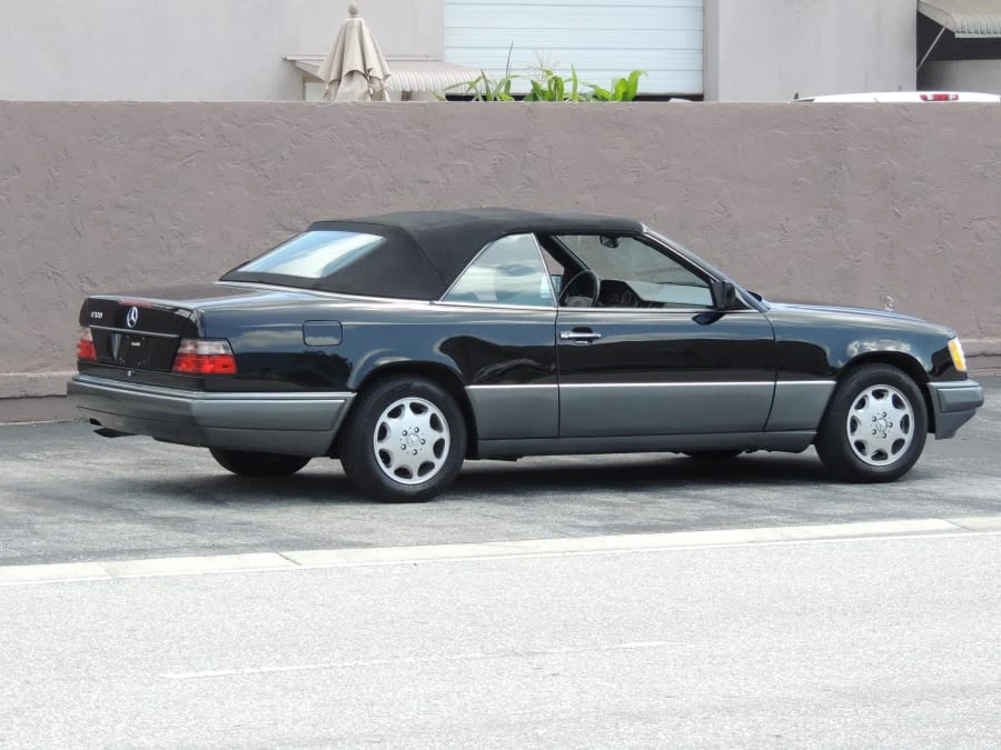 1995 Mercedes-Benz W124 E-Class - Image 10 of 12