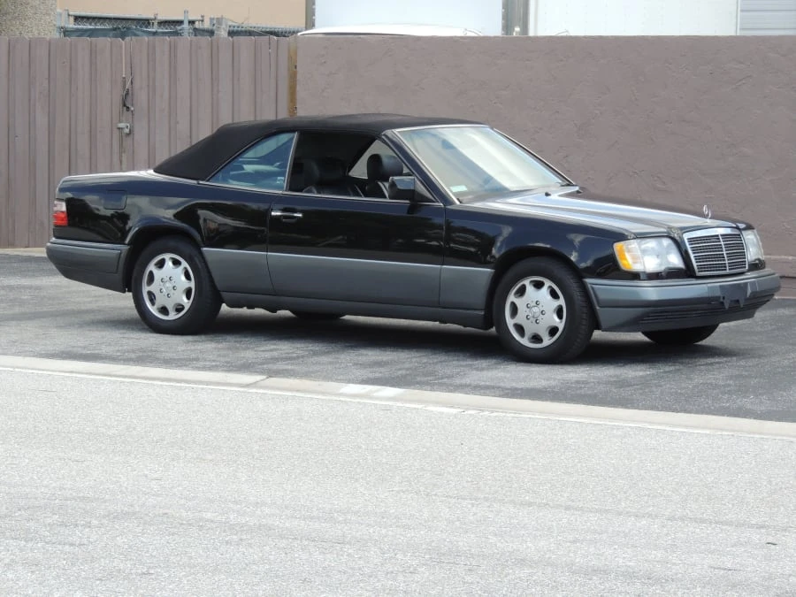 1995 Mercedes-Benz W124 E-Class - Image 12 of 12