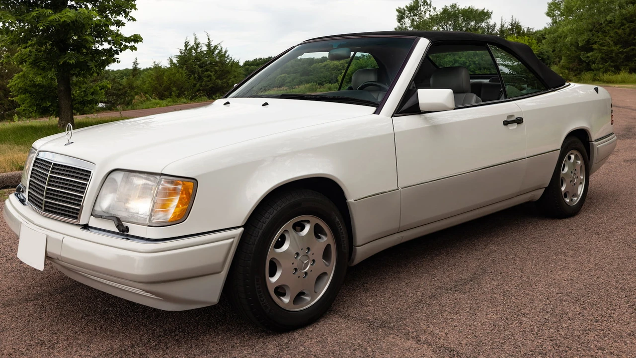 1995 Mercedes-Benz W124 E-Class - Image 20 of 20
