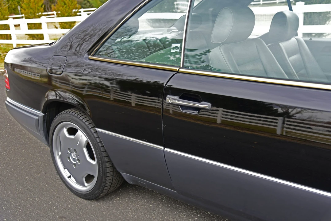 1995 Mercedes-Benz W124 E-Class - Image 27 of 31