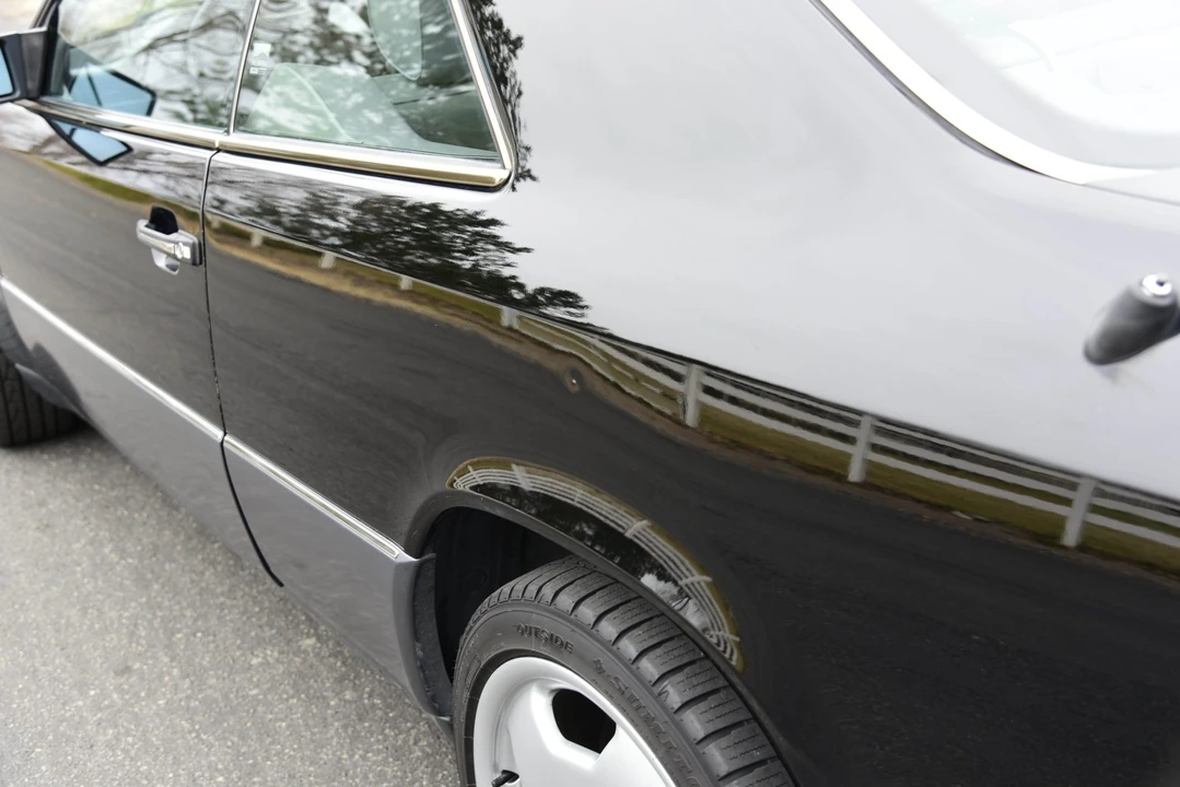 1995 Mercedes-Benz W124 E-Class - Image 23 of 31