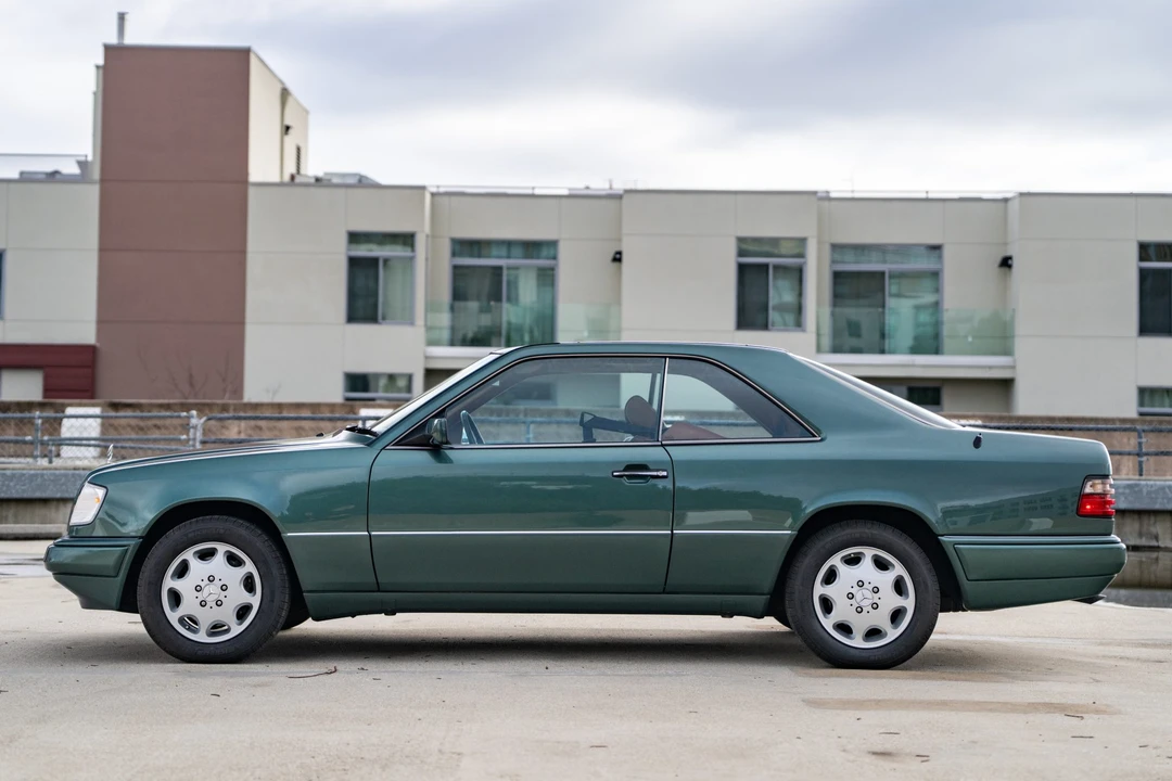 1995 Mercedes-Benz W124 E-Class - Image 9 of 31
