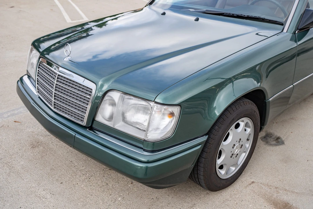 1995 Mercedes-Benz W124 E-Class - Image 10 of 31