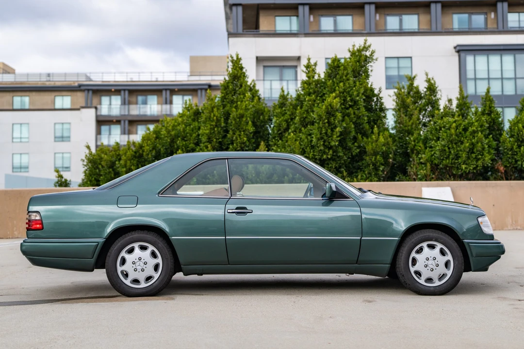 1995 Mercedes-Benz W124 E-Class - Image 5 of 31