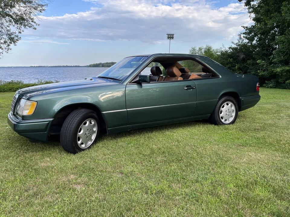 1995 Mercedes-Benz W124 E-Class - Image 9 of 31