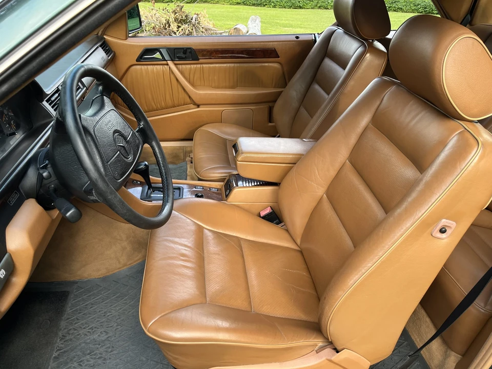 1995 Mercedes-Benz W124 E-Class - Image 26 of 31